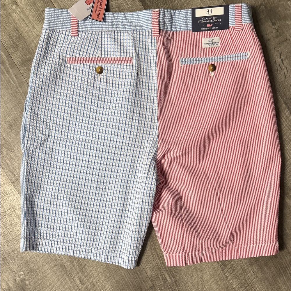 Vineyard Vines Men's Red and Blue Checkered Shorts - Picture 4 of 7